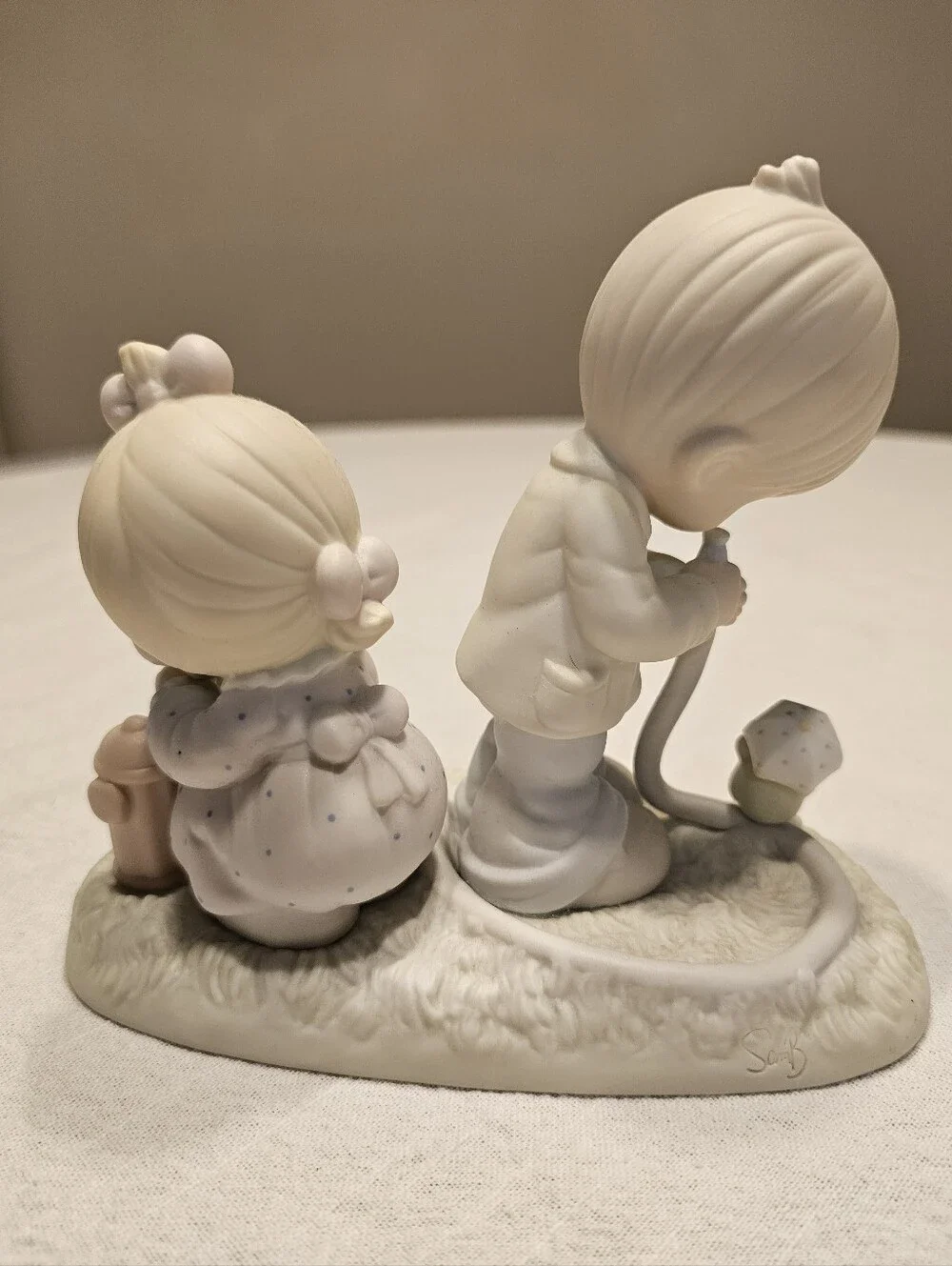 Precious Moments 1989 There Shall Be Showers Of Blessings Boy Girl